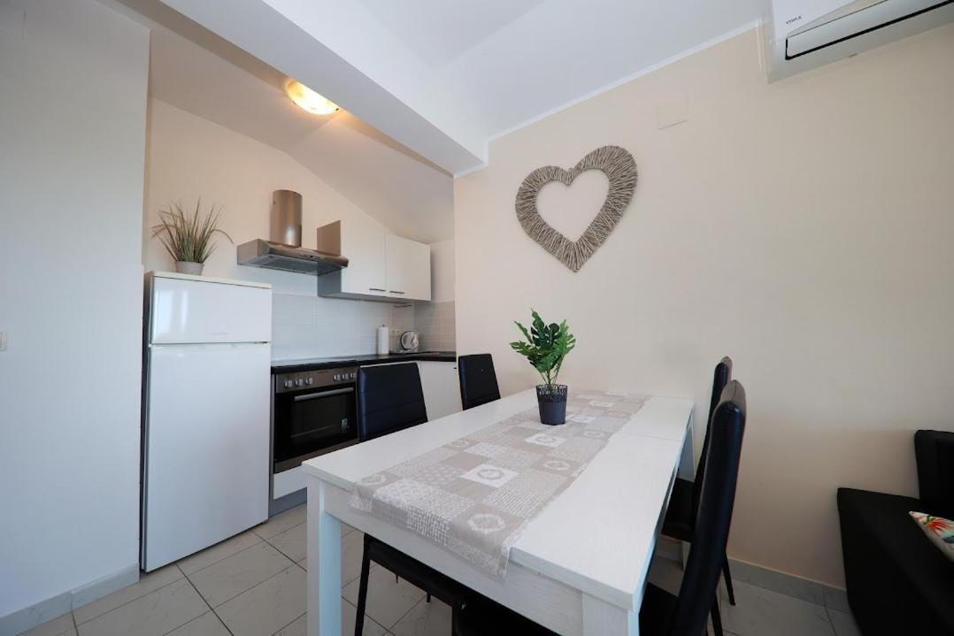 Apartments Kate Μούρτερ Εξωτερικό φωτογραφία